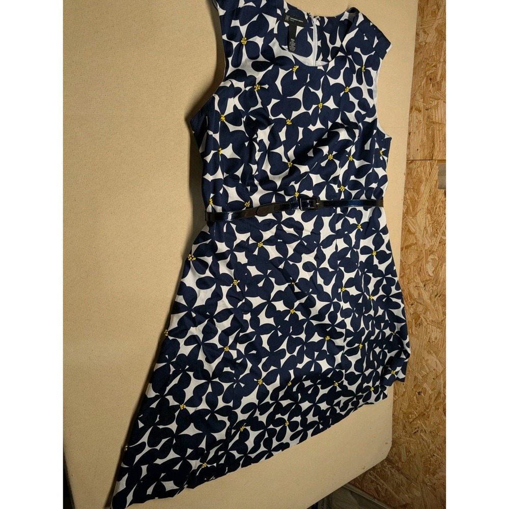 INC Women's Dress Size 20W White With Navy Flowers Yellow Bead Accents Lined